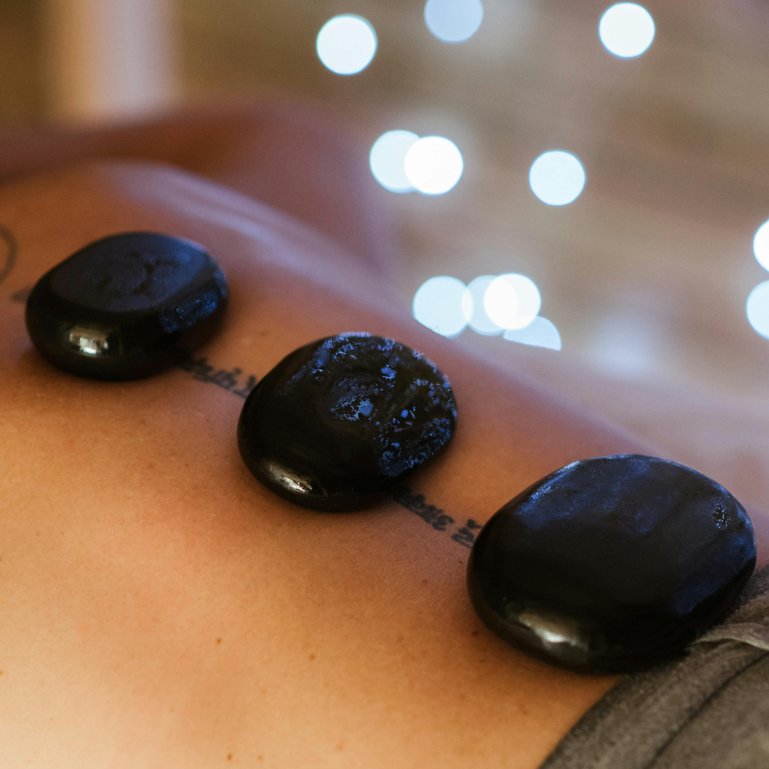 The Ultimate Relaxation: Discover the Hot Stone Treatment Benefits
